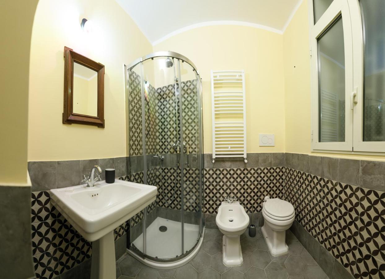 Bed and Breakfast Palazzo Introna à Mola di Bari Extérieur photo